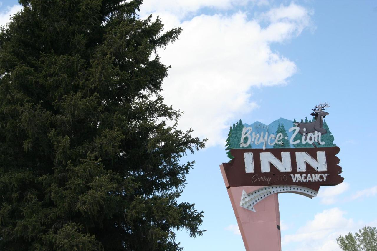Bryce Zion Inn Hatch Exteriör bild